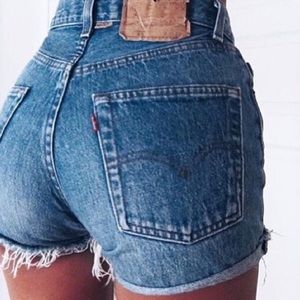Levi Strauss 501 Button Fly Cut off Shorts sz 30